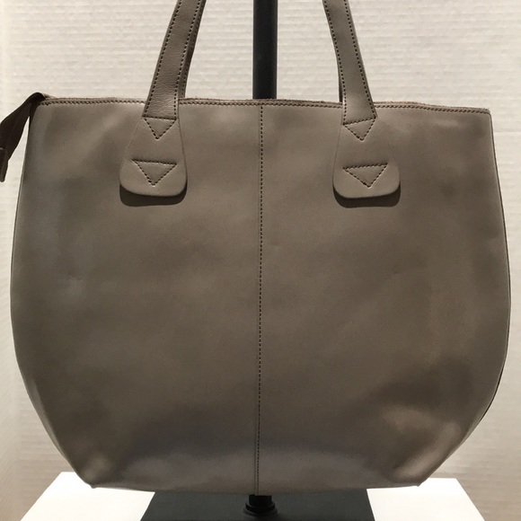 Nicoli  NICOLI Taupe Leather Tote